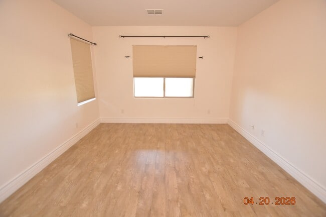 Building Photo - 598 Over Par Ct