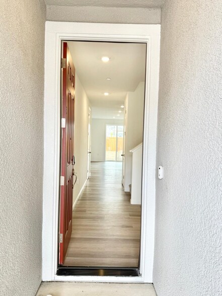 Building Photo - 1089 Carson River Ct