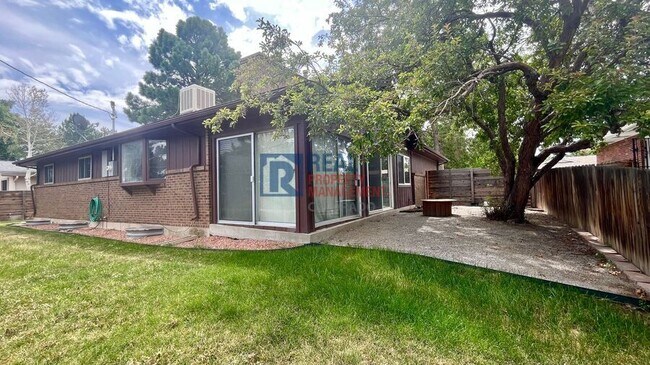 Building Photo - 8275 W 71st Ave