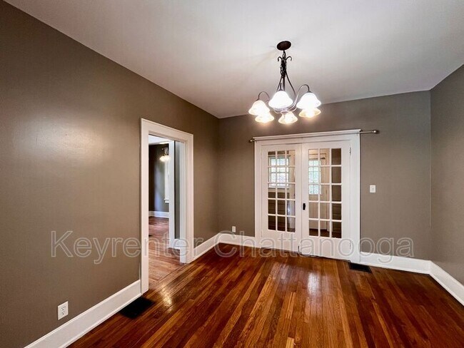 Building Photo - 1347 Hixson Pike
