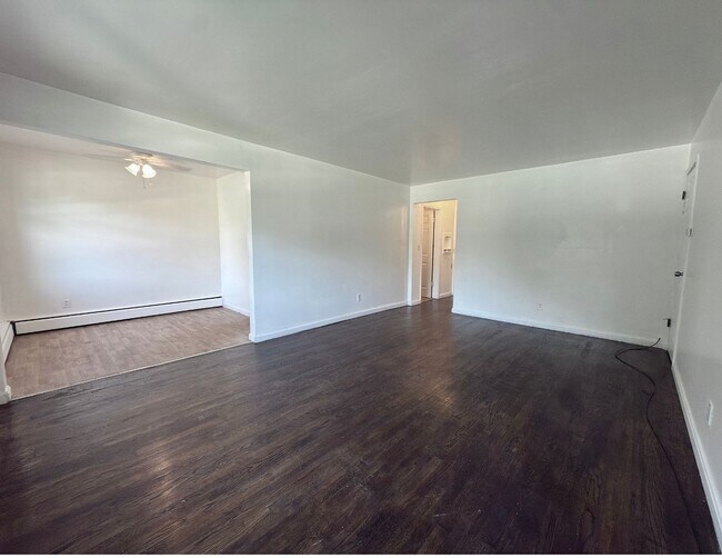 Building Photo - 5911 Cary Ave