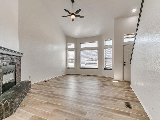 Building Photo - 3504 Quail Run Dr