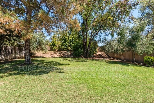 Building Photo - 1442 Autumn Woods Pl