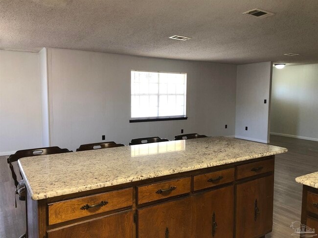 Building Photo - 2015 Frontera St