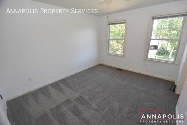 Building Photo - 307 Mainsail Dr