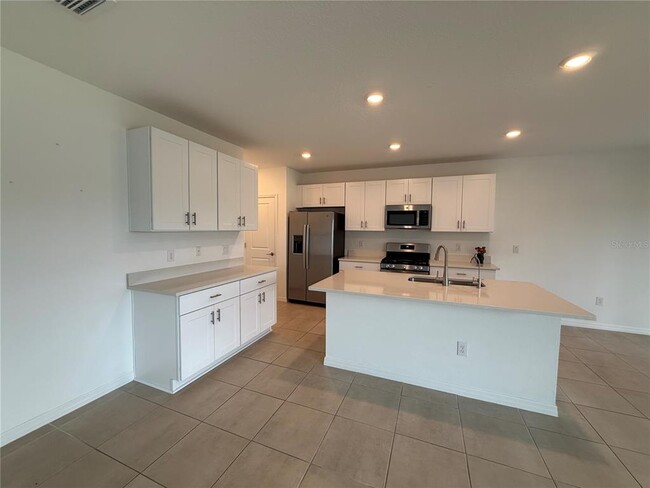 Building Photo - 6431 Milestone Lp