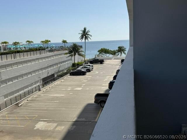 Building Photo - 4250 Galt Ocean Dr
