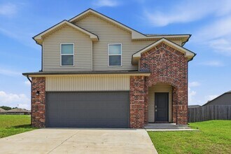 Building Photo - 4 Bed | 3 Bath | New Build | Bartlesville