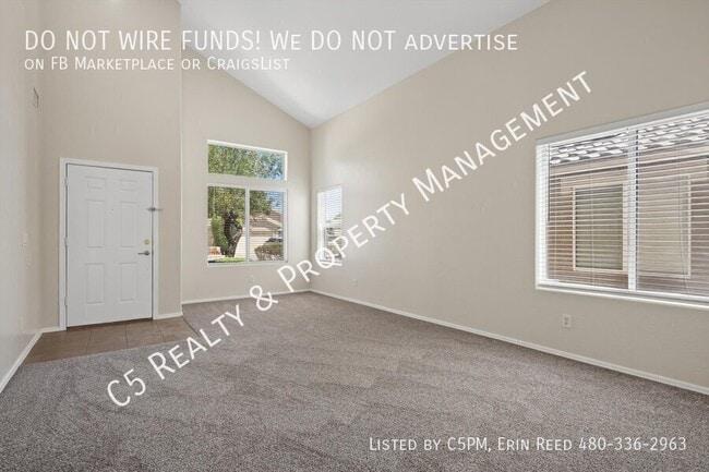 Building Photo - 3075 W Five Mile Peak Dr