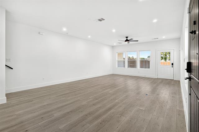 Building Photo - 3413 Wendelkin St