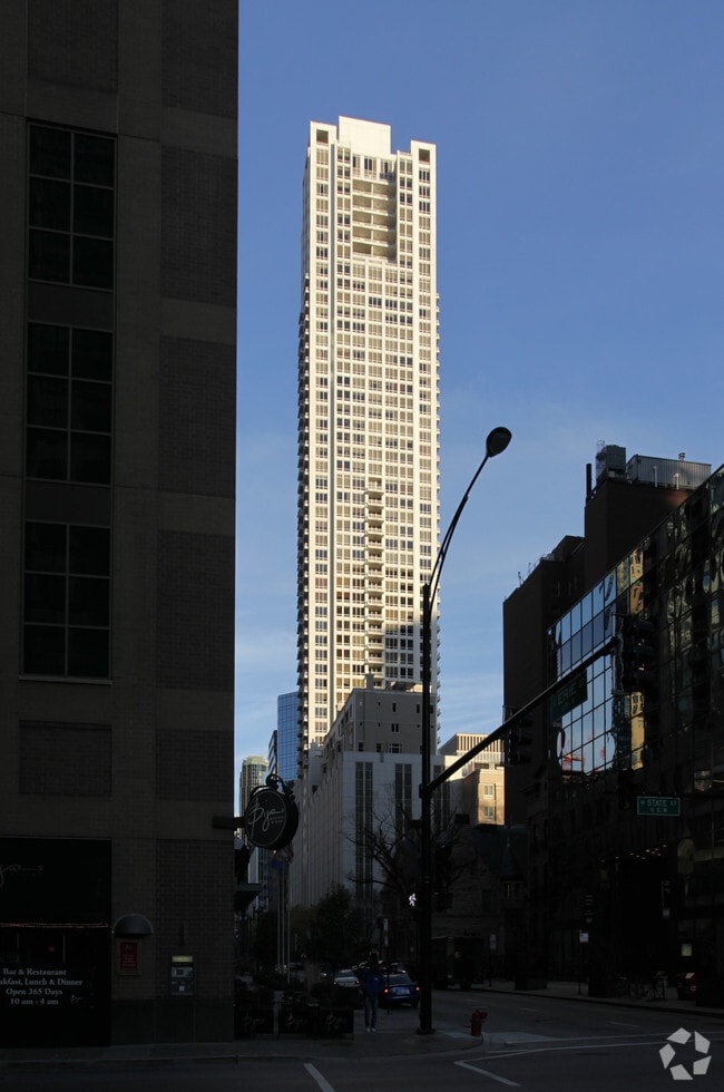 Building Photo - 55 E Erie St