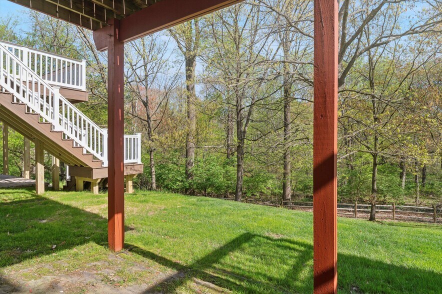 Building Photo - 103 Birchwood Dr
