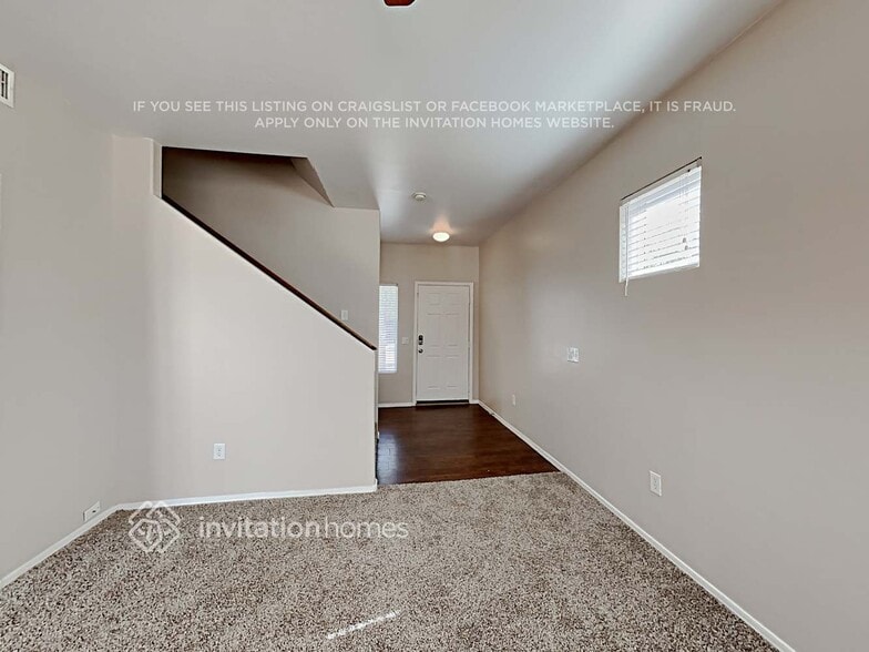 Building Photo - 4134 E Baylor Ln