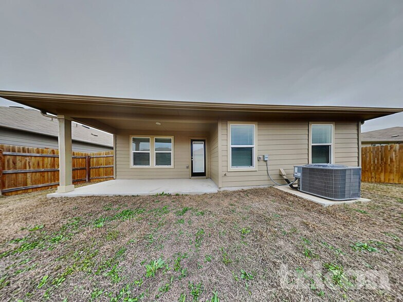 Building Photo - 1016 Adler Way