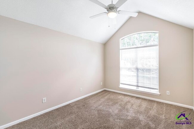 Building Photo - 462 Falkirk Dr