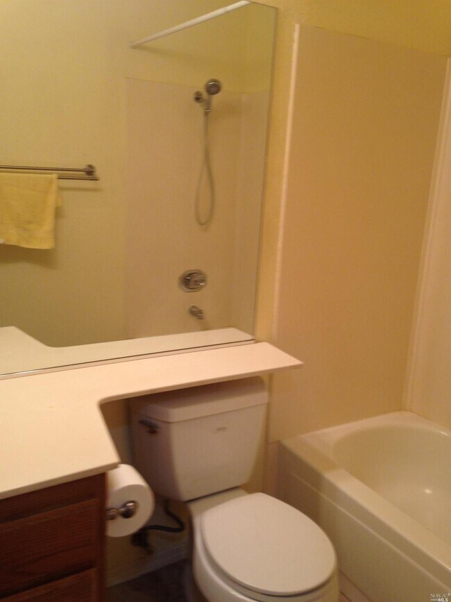 Building Photo - 1103 Meadowlark Dr