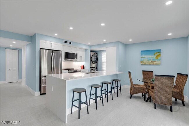 Building Photo - 1155 Sandpiper St