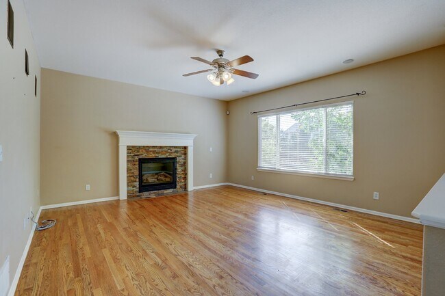 Building Photo - $3,300.95 with $200 off the first month's rent, 3 Beds - 3 Bath, Single Family Home in Parker wit...