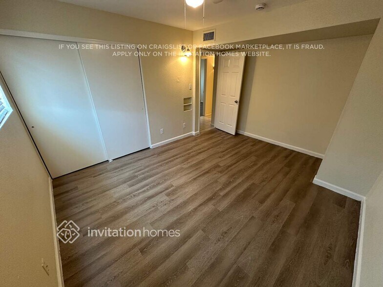 Building Photo - 1823 E Watson Dr