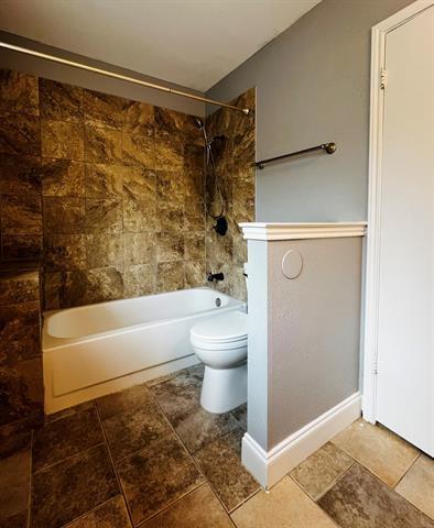 Building Photo - 1408 Flameleaf Dr