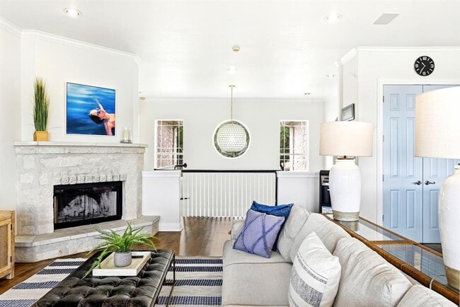 Building Photo - 17902 Crystal Cove
