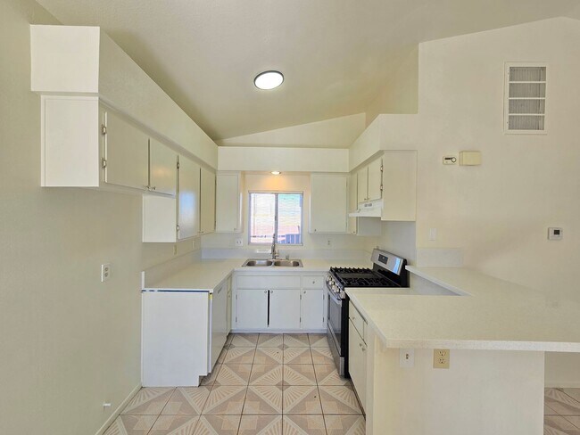 Building Photo - 21411 Hacienda Blvd