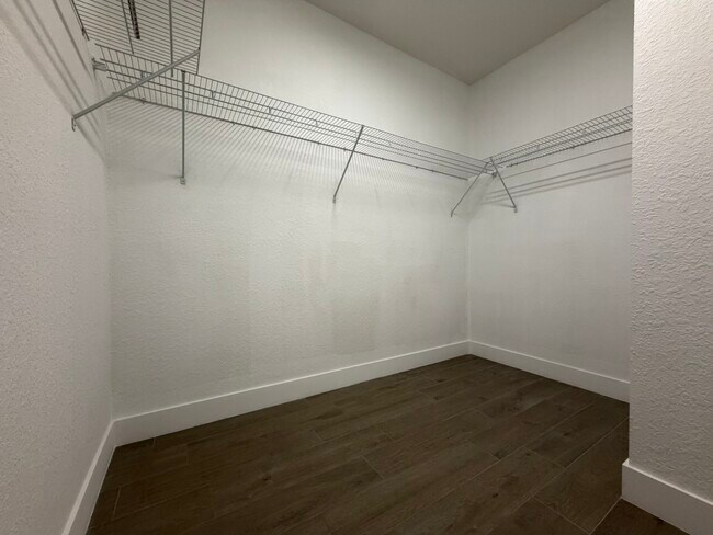 Building Photo - 329 Bella Sol Way