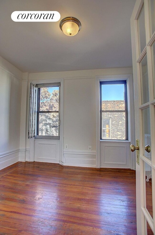 Building Photo - 511 W 169th St