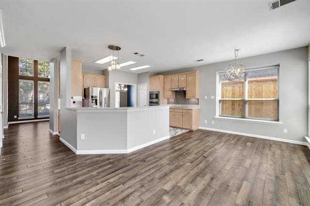Building Photo - 1109 San Saba Dr