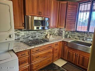 Building Photo - 7040 N Montecatina Dr