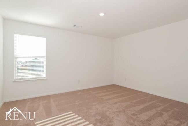 Building Photo - Coming Soon!