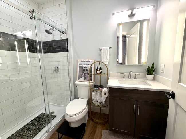 Building Photo - 21 Summer St