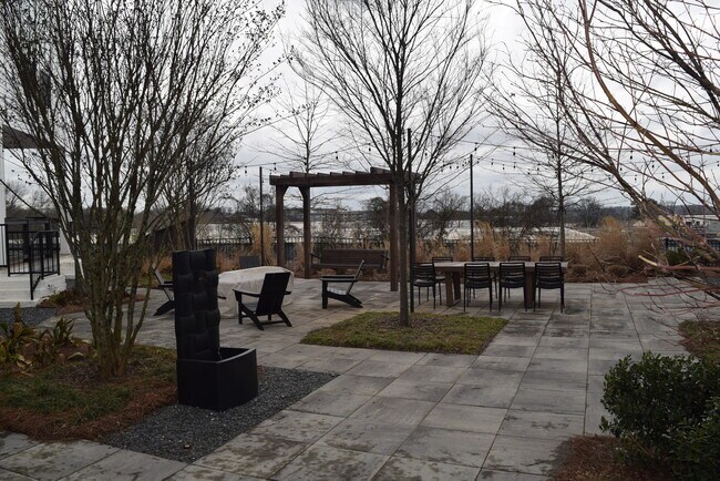 Community common place - 1233 Cushenberry Ln