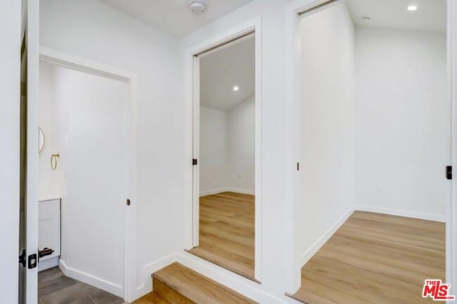 Building Photo - 6633 Belmar Ave