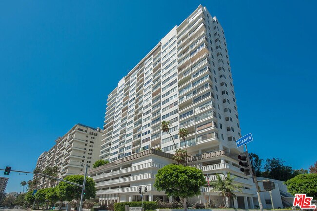 Building Photo - 10501 Wilshire Blvd