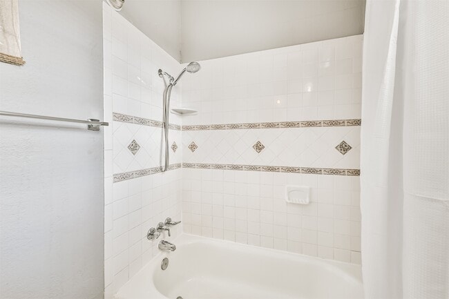 Building Photo - 2727 Avenue K