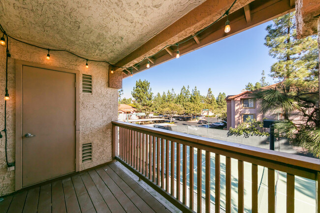 Building Photo - 12043 Alta Carmel Ct