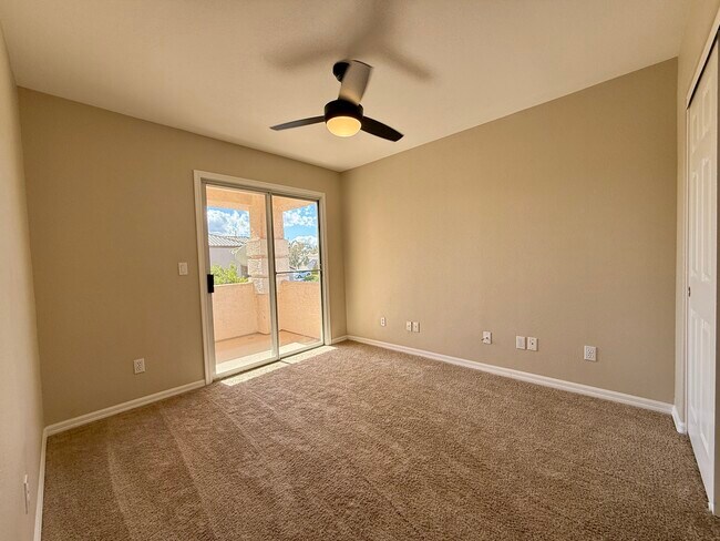 Building Photo - 8300 La Strada Ave