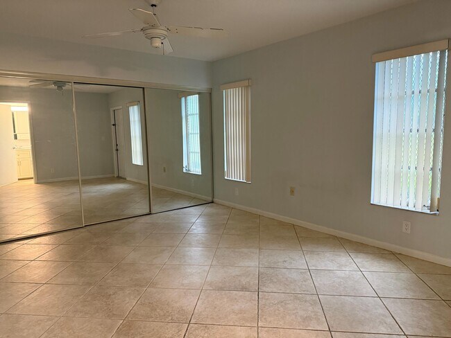 Building Photo - 14676 Canalview Dr