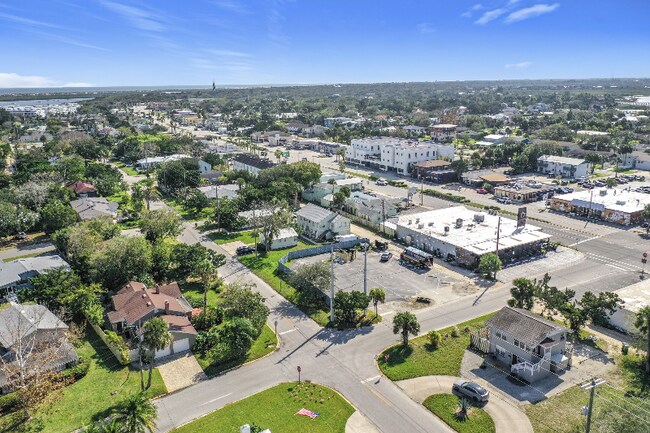 Building Photo - 209 Flagler Blvd