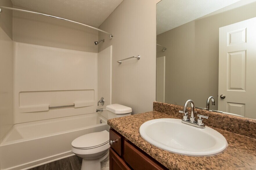 Building Photo - 3391 Kittery Dr SW