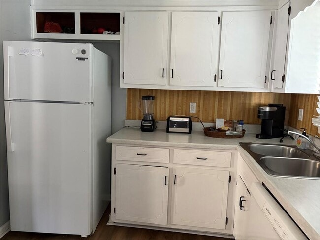 Building Photo - 5291 Stonebush Terrace