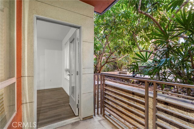 Building Photo - 100 S Alameda St