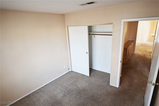 Building Photo - 425 Don Fernando Circle