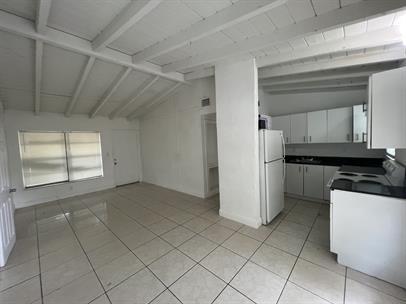 Building Photo - 1729 NW 16th Ave