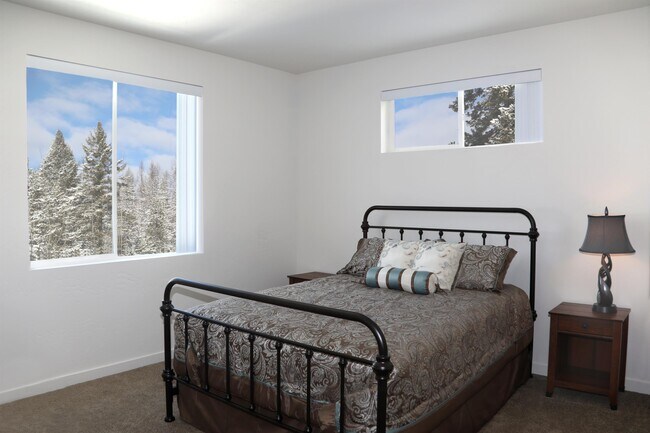 Building Photo - 29 Pheasant Run