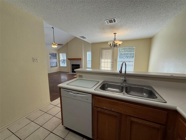 Building Photo - 12803 Humphrey Dr