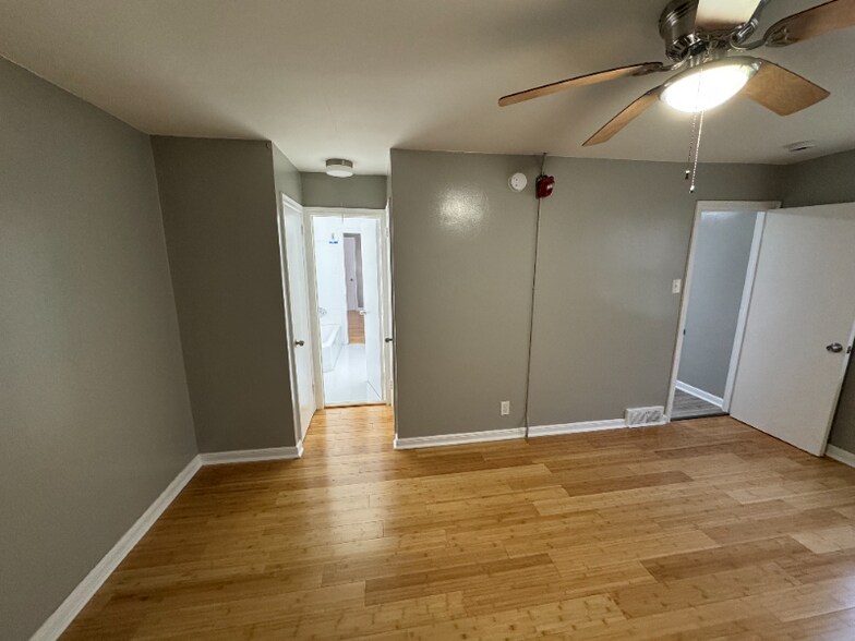 Building Photo - 5738 N 3rd St