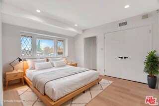 Building Photo - 19732 Henshaw St