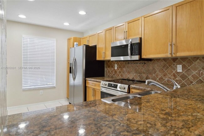 Building Photo - 3079 SW 129th Way